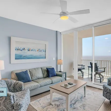 Lighthouse 1808 By Liquid Life Villa